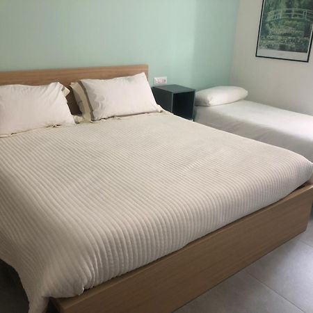 Veniero37 Guest House Rome Bagian luar foto