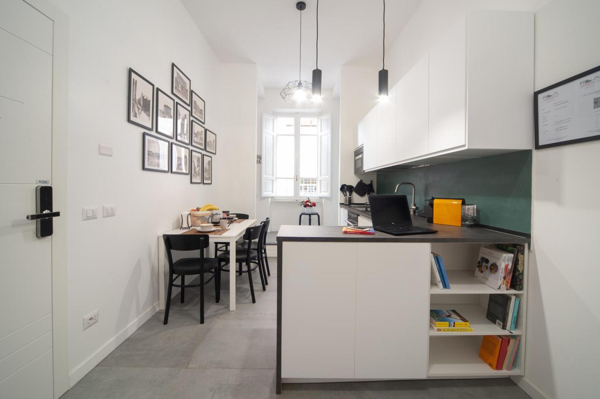 Veniero37 Guest House Rome Bagian luar foto